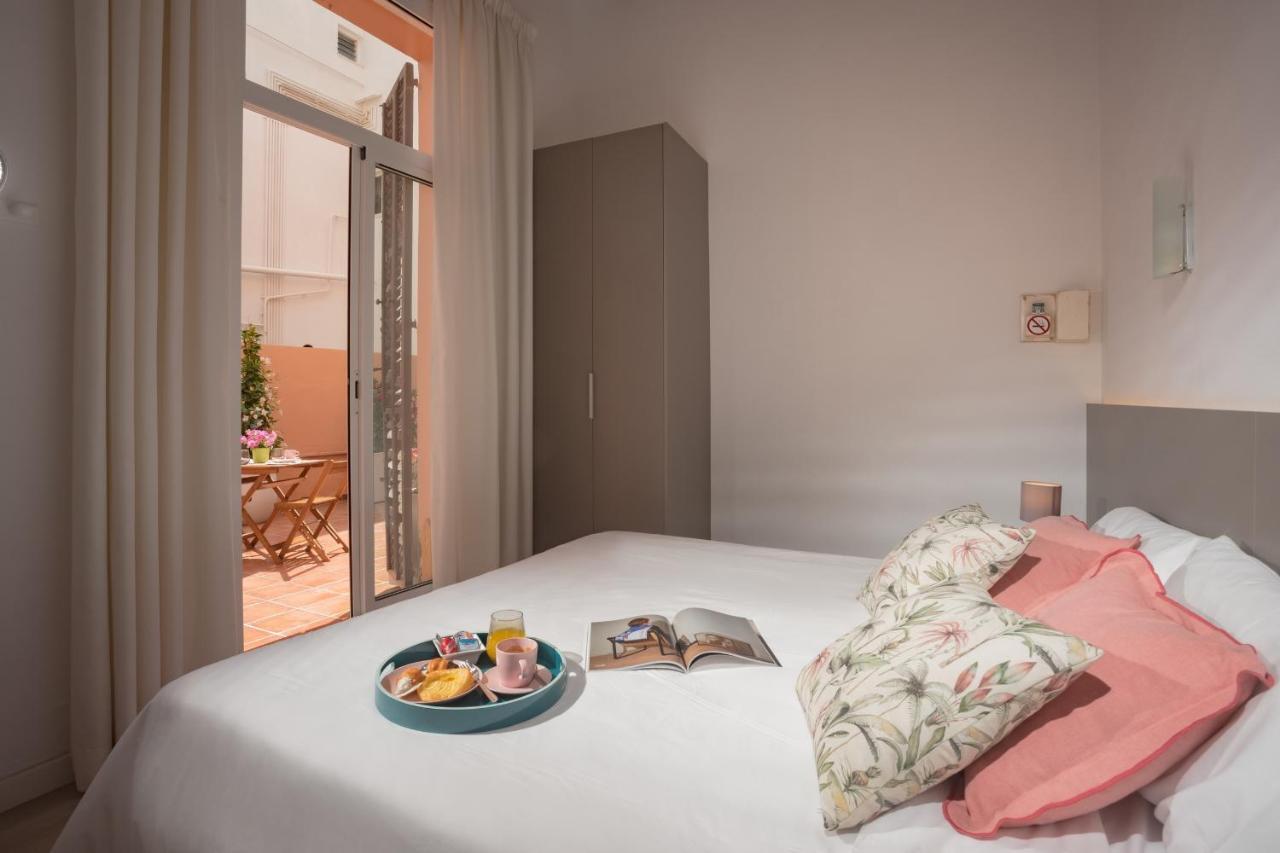 Antonios Hostal سيدجيس المظهر الخارجي الصورة